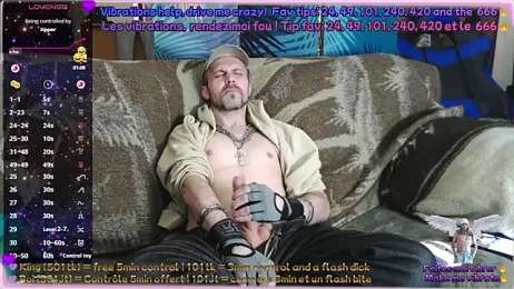 SwatRocShy webcam model stream image