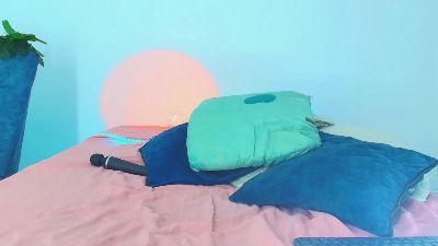 CamiiGuzman webcam model stream image