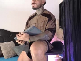 john_and_louis webcam model stream image