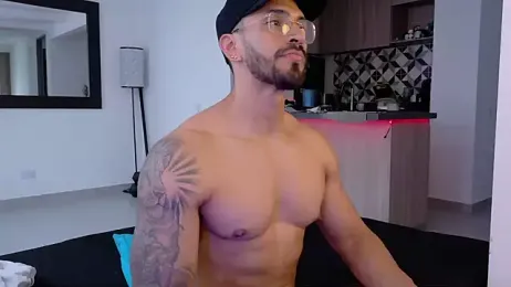tony_muscle webcam model stream image