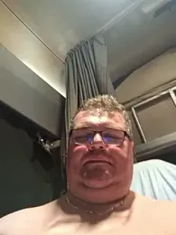 Tataurs webcam model stream image