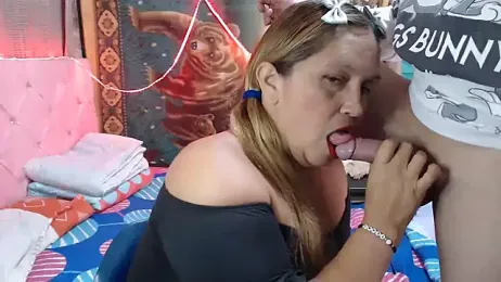 mom_son_dirty webcam stripchat model stream image