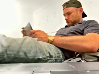 ryanj1zz webcam model stream image