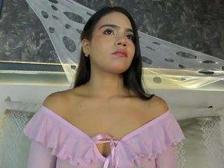 ivyellis webcam model stream image