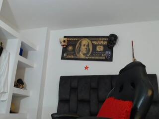 Tayler Summer webcam model stream image