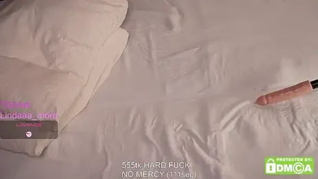 linda_more webcam model stream image