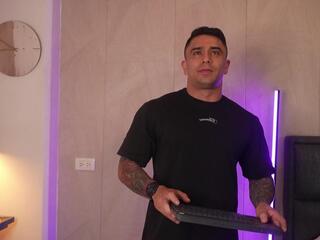 Andy Damon webcam flirt4free model stream image