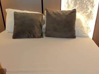 lilly-ass webcam model stream image