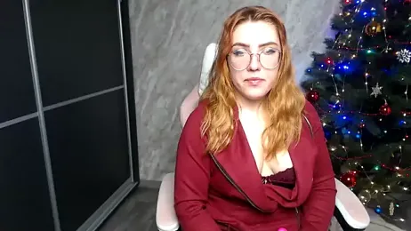 Reginasmilee webcam stripchat model stream image