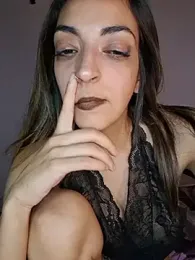 Moonev21 webcam model stream image