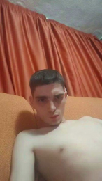 albertillo2 webcam model stream image