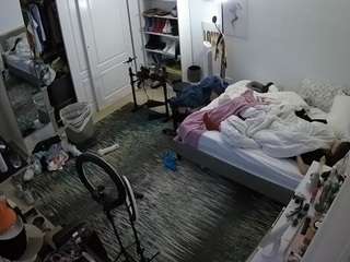 voyeurcam-hornyhostel-02 webcam model stream image