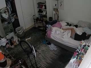 voyeurcam-hornyhostel-02 webcam model stream image