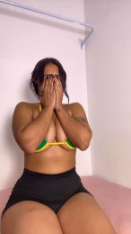 laura2041 webcam model stream image