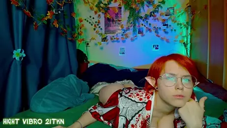 TrickyKitsune webcam model stream image