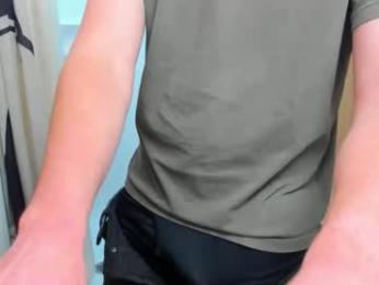 urhotuniroomie webcam model stream image