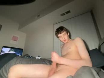 elicumshot webcam model stream image