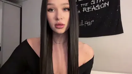 ur_molly webcam model stream image