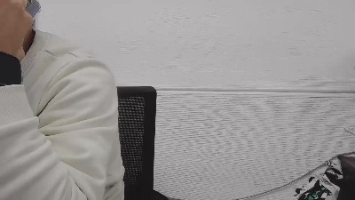 _play_ webcam model stream image