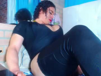 transbigcum webcam model stream image