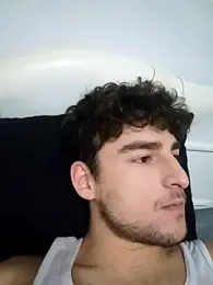 Yasinyasin7 webcam model stream image