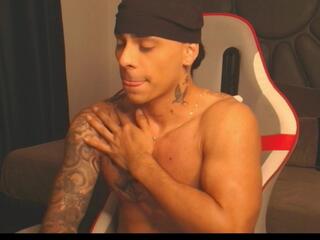 Gregory Cooper webcam model stream image