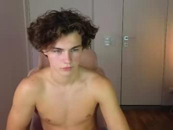 whiteskyy_ webcam model stream image