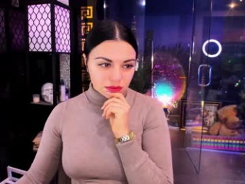 alma_pearl webcam model stream image