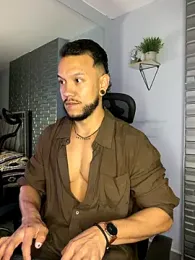 ARON_TAYLER01 webcam stripchat model stream image