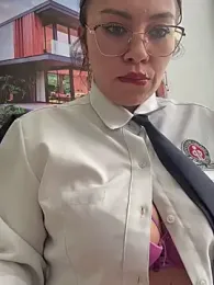 LIZ-06_ webcam model stream image