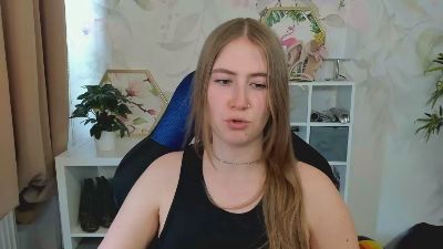 LOVE_xMegan webcam model stream image