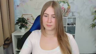 LOVE_xMegan webcam model stream image