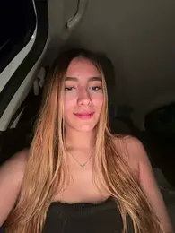Lucy_lu01 webcam stripchat model stream image