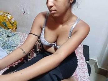 TaraVij webcam bongacams model stream image