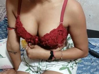 TaraVij webcam bongacams model stream image