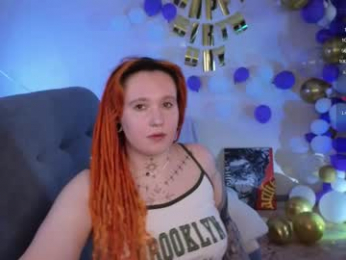 evaredmooon webcam model stream image