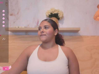 SophieTaylor3 webcam model stream image