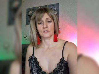 Valkiriyas webcam bongacams model stream image