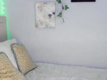 thomas_wild webcam model stream image