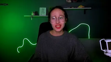 mona_cloud webcam model stream image