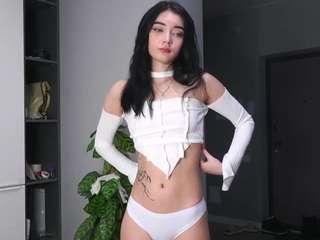 bombaleylo webcam model stream image