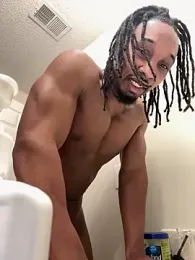 Boy_Kino webcam model stream image