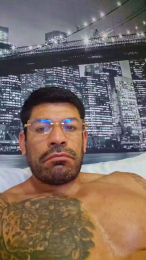 Leonsalvajexxx webcam model stream image