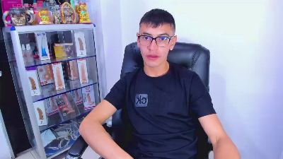 alex_gomez webcam model stream image