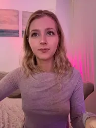 LunaRase webcam model stream image