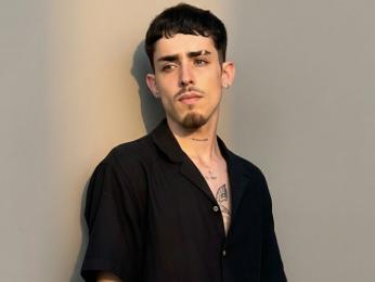 NikoStone webcam model stream image