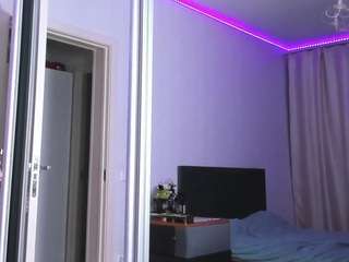 janet-shyy webcam model stream image