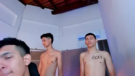 Boys_Wallen webcam model stream image