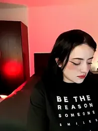 Lin-cute webcam model stream image