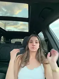 DoriDeluxe66 webcam model stream image